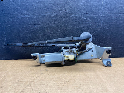 2000 to 2004 Subaru Outback Rear Windshield Washer Wiper Motor AD7558 DG0