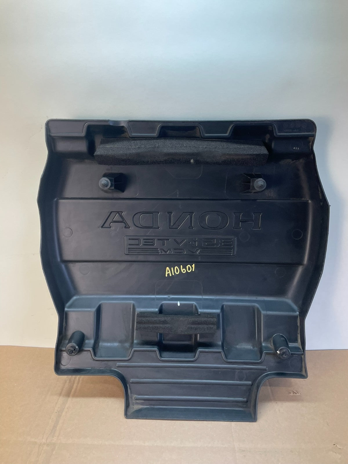 2011 to 2013 Honda Odyssey 3.5L Engine Motor Top Cover Panel AI0601 DG3