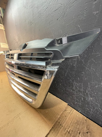 2009 to 2011 Freightliner Sprinter Front Upper Chrome Grill Grille ac5158 DG1