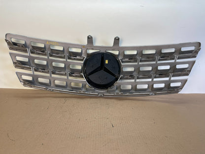 2009 to 2011 Mercedes ML-Class W164 Front Bumper Grille Grill AI4213 DG3