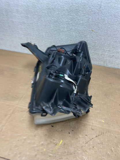2004 to 2007 Nissan Armada Left Driver Lh Side Headlight Halogen Y5790 DW7