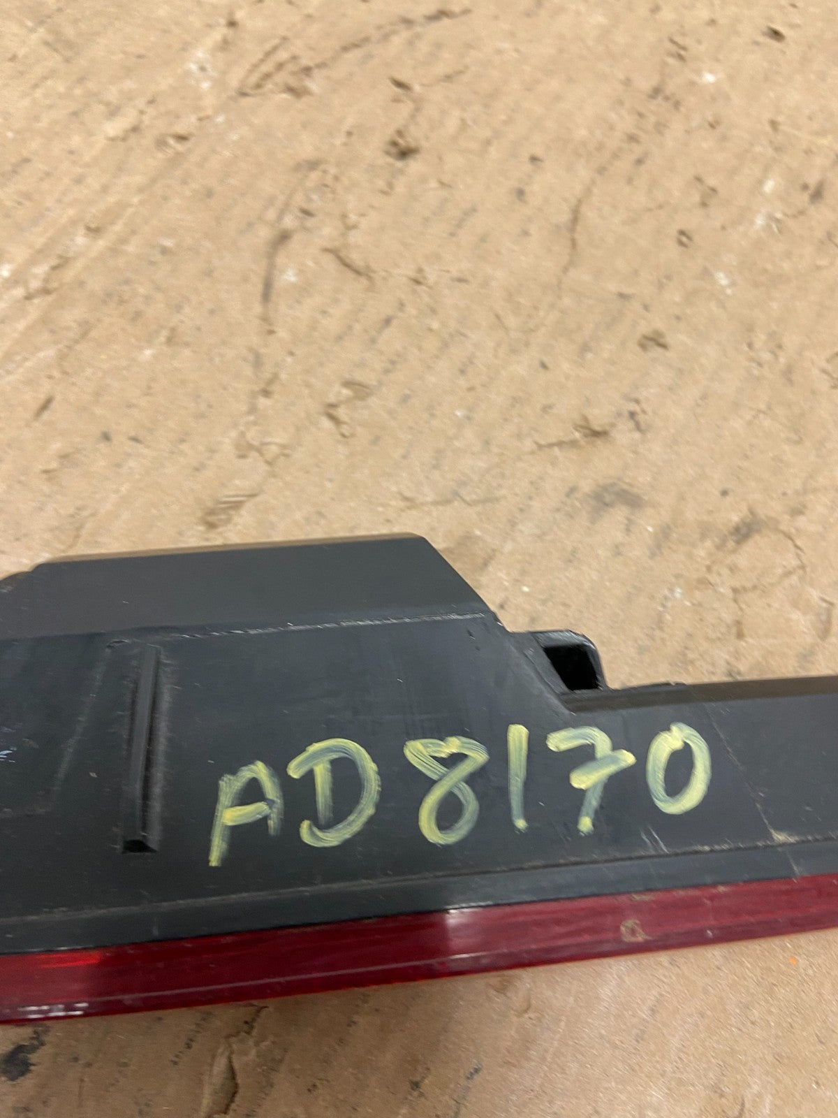 2003 to 2008 Honda Pilot High Mounted 3rd Third Stop Brake Light Lamp AD8170 DG7