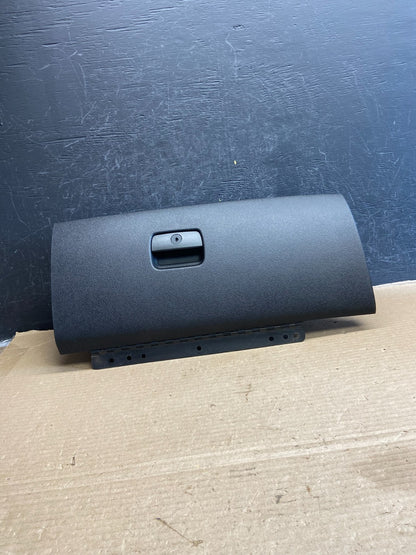 2007-2013 Chevrolet Silverado Right Glove Box Dash Storage Compartment AH3539 DG0