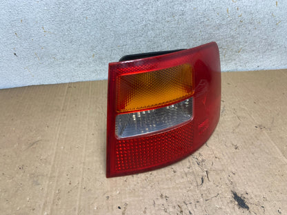 2001-2005 Audi A6 Wagon Right Passenger RH Side Tail Light AI9157 LK2