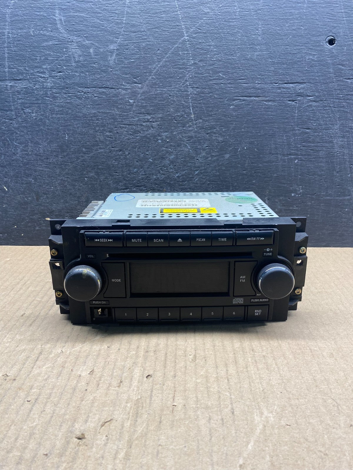 2007-2012 Chrysler Dodge Jeep Ram Radio CD MP3 AUX Receiver AG3983 DG0