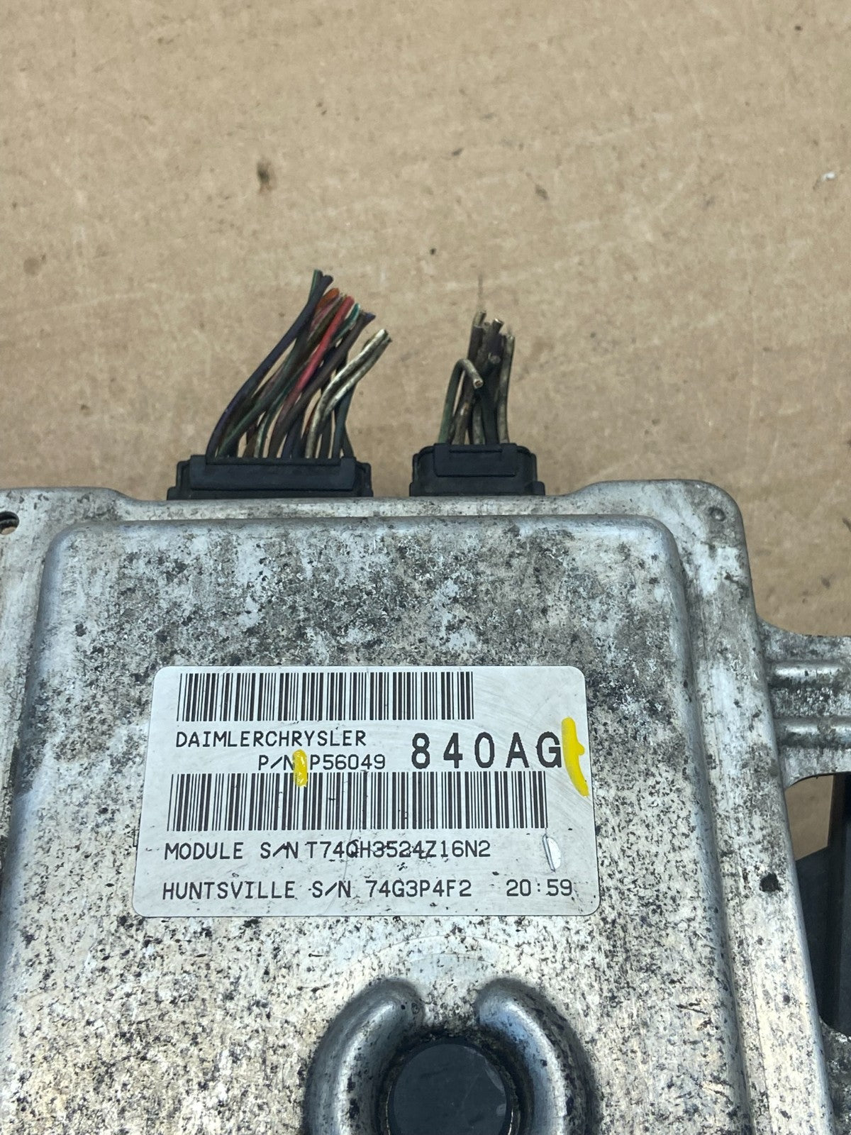 2005 Jeep Grand Cherokee Commander Fuse Box BCM Body Control Module q2204 DG6