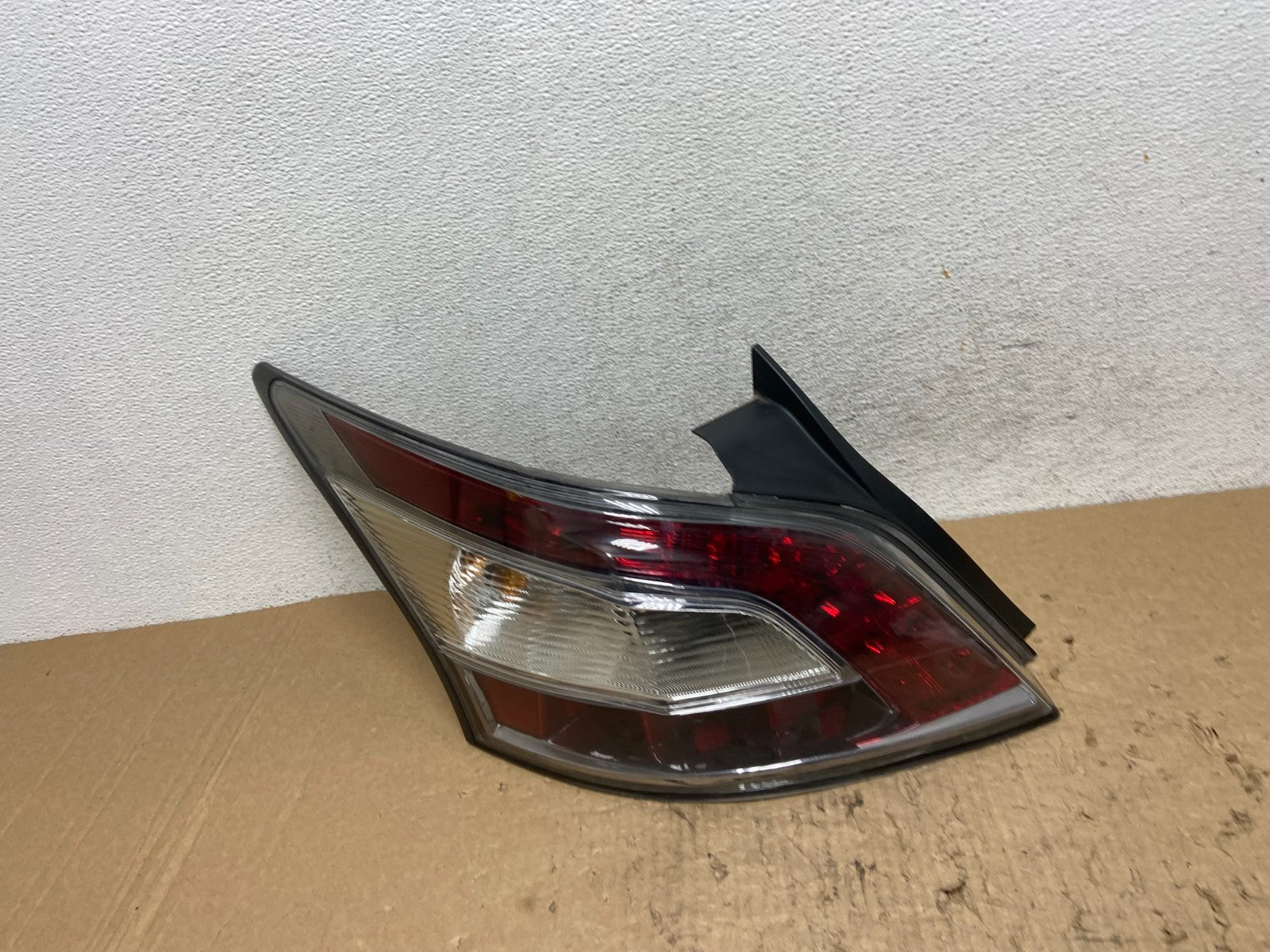 2012 2013 2014 Nissan Maxima Left Driver Lh Side Tail light AF8404 DW0