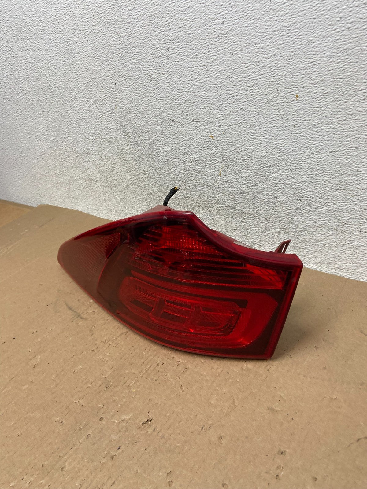 2017 - 2018 Hyundai Santa Fe Right Passenger RH Side Tail Light AD7663 DW1