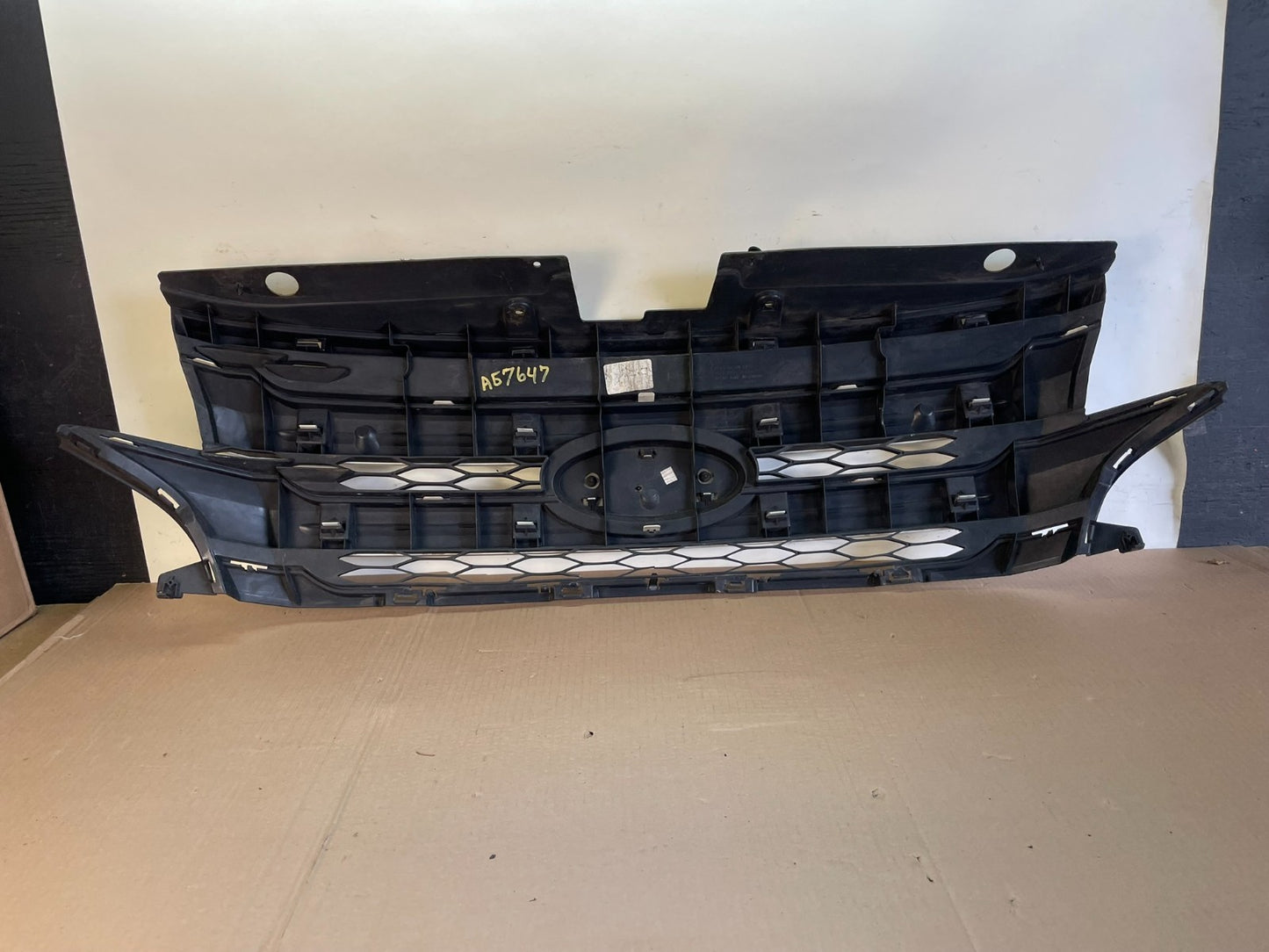 2011 2012 2013 Ford Edge Front Upper Chrome Grille Grill ag7647 DG3