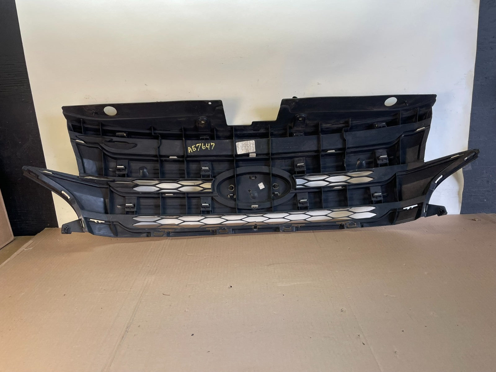 2011 2012 2013 Ford Edge Front Upper Chrome Grille Grill ag7647 DG3
