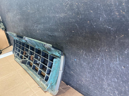 1996 Isuzu Bighorn Front Grille Grill Q0529 PS4
