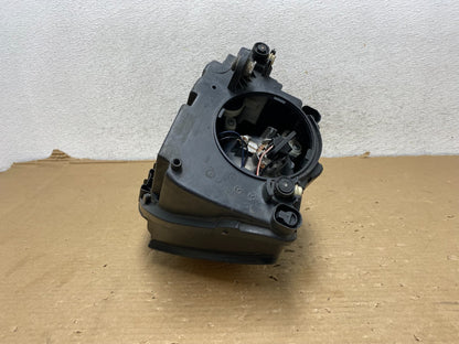2011 to 2014 Volkswagen Jetta Right Passenger RH Headlight Halogen AG9240 DW6