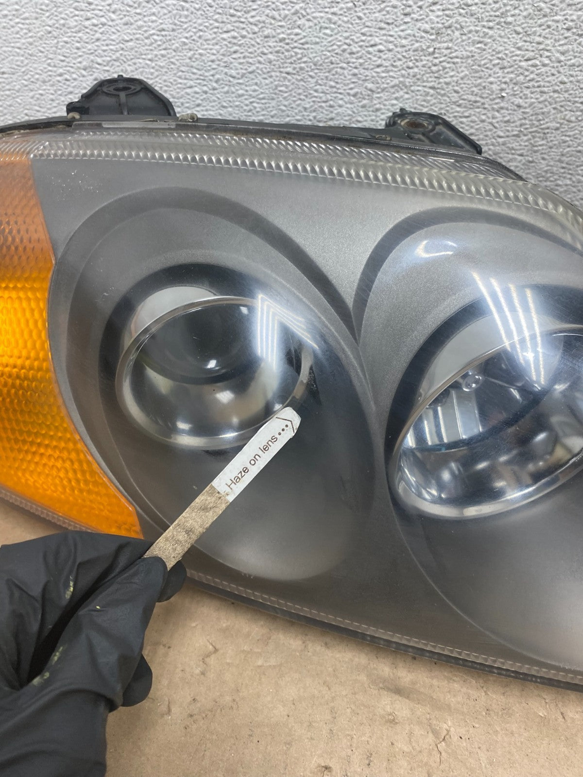 2003 to 2004 Hyundai Tiburon Left+Right Set Side Headlight AG4891 DG3