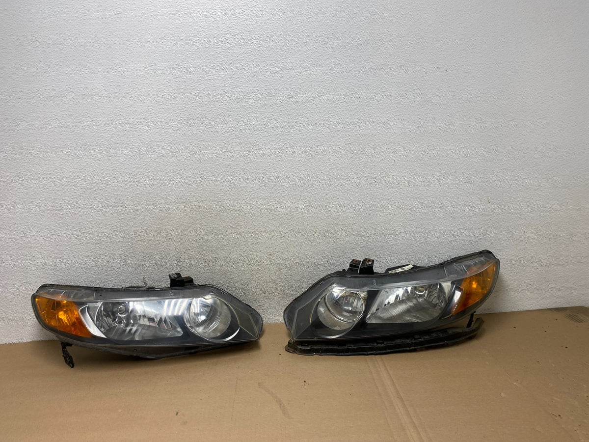 2006 - 2008 Honda Civic Sedan Headlights Halogen Left+Right AG4497 DW0