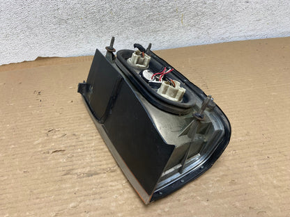 1990 to 1994 Lincoln Town Car Right Passenger RH Side Tail Light AH0602 LK6
