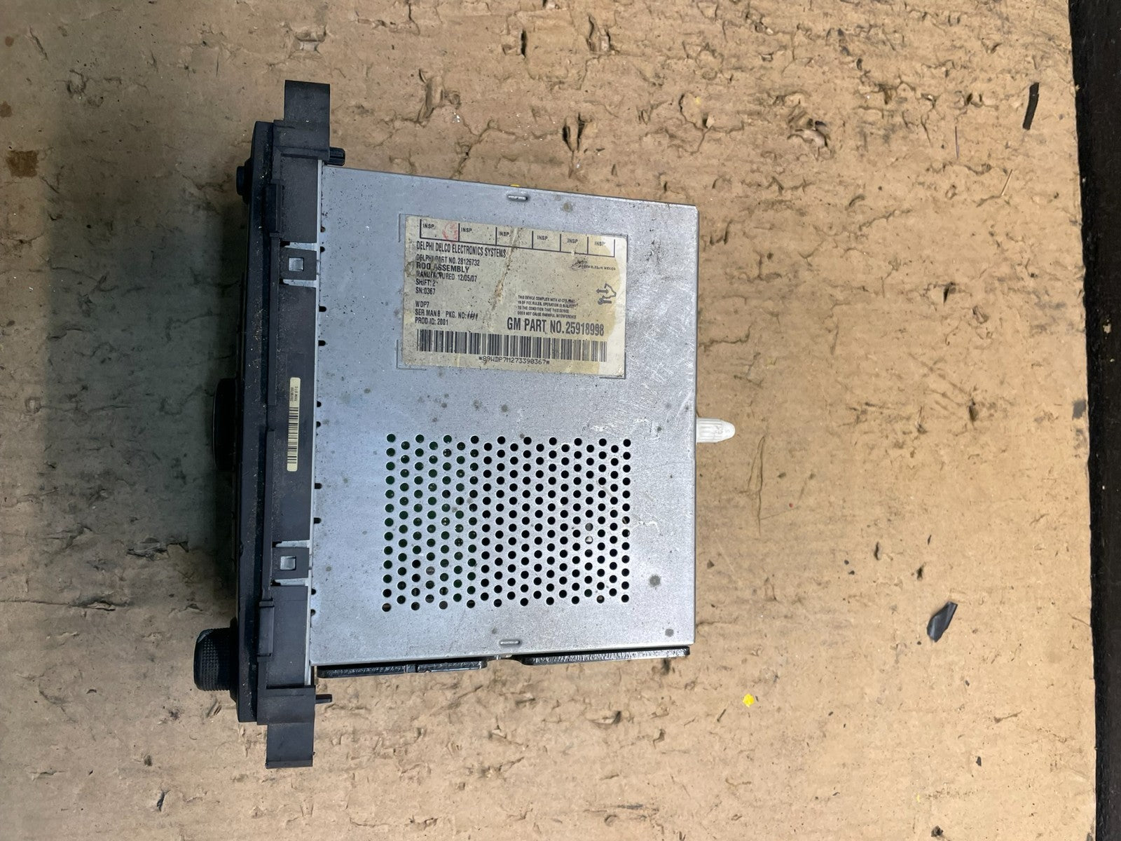 2007 to 2014 GMC Chevy Truck Yukon Silverado AM FM Radio OEM W7007 DG4