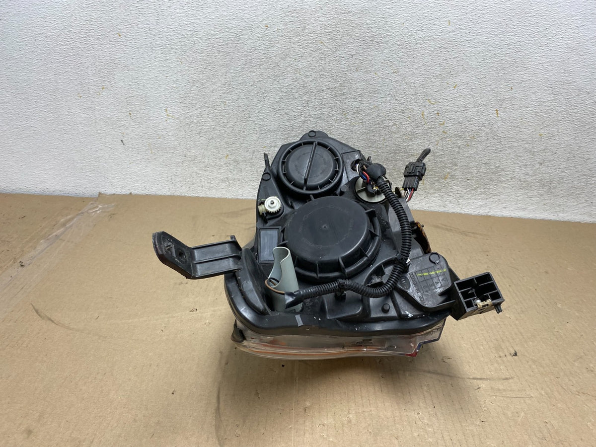 2013 - 2015 Nissan Sentra W/LED Halogen Left Driver LH Headlight AH6793 DW7