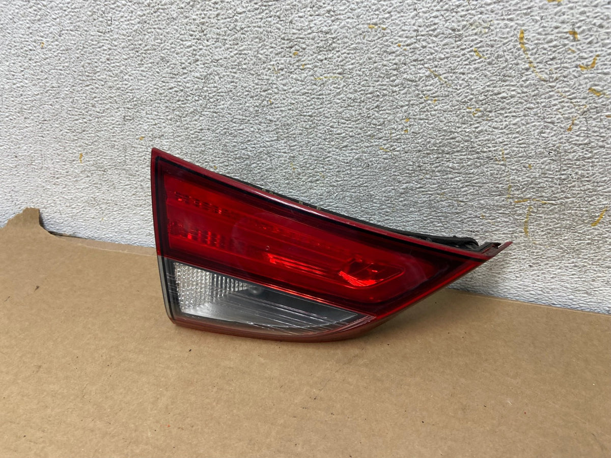 2014 2015 2016 Hyundai Elantra Sedan Left Driver LH Inner Tail Light AH7741 LK2
