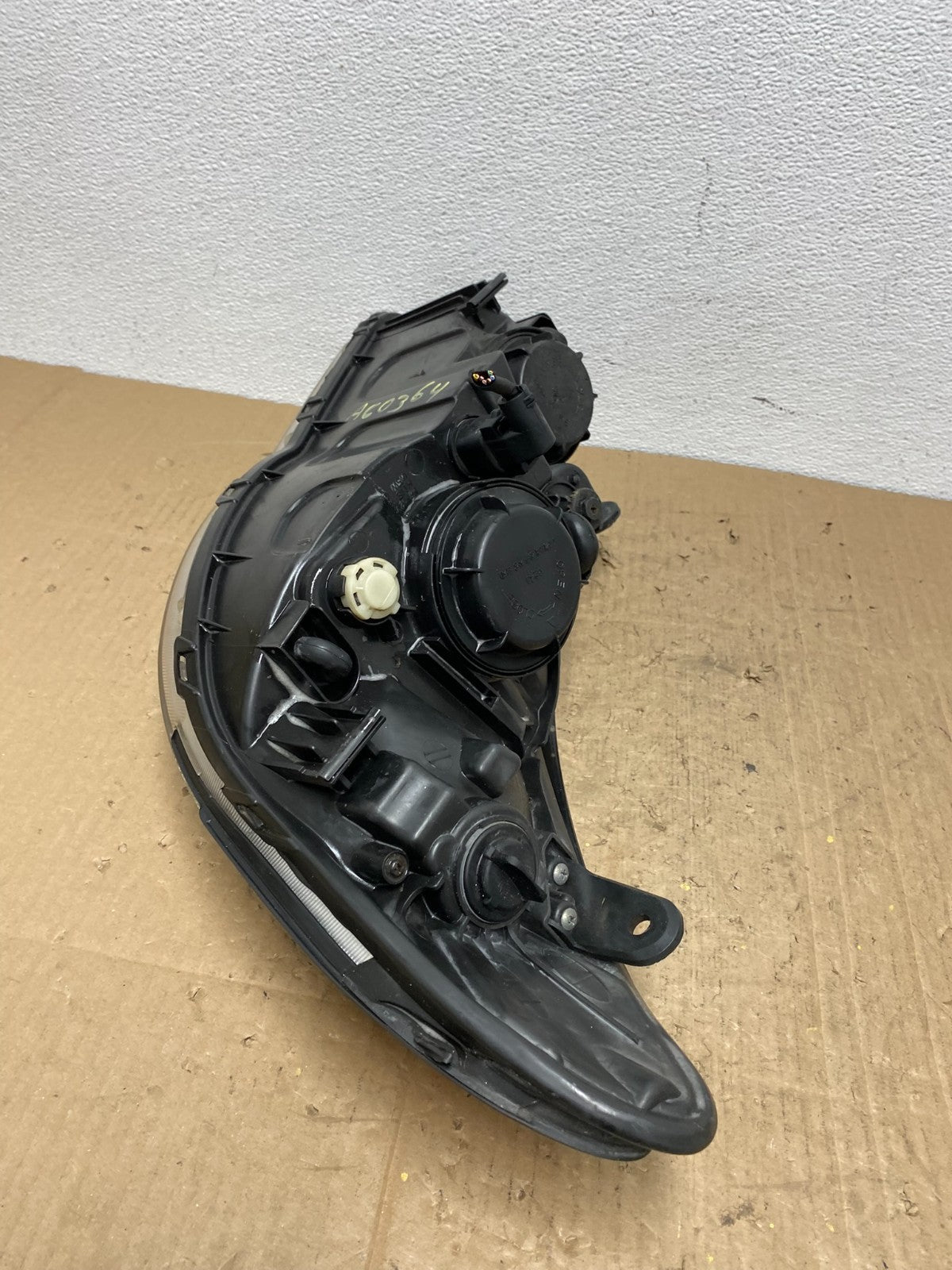 2007 2008 2009 2010 Hyundai Elantra Right Passenger Side Headlight AC0364 DW6