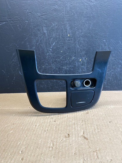 2006-2012 Hyundai Entourage Center Console Gear Shifter Bezel Astray AC6426 DG0