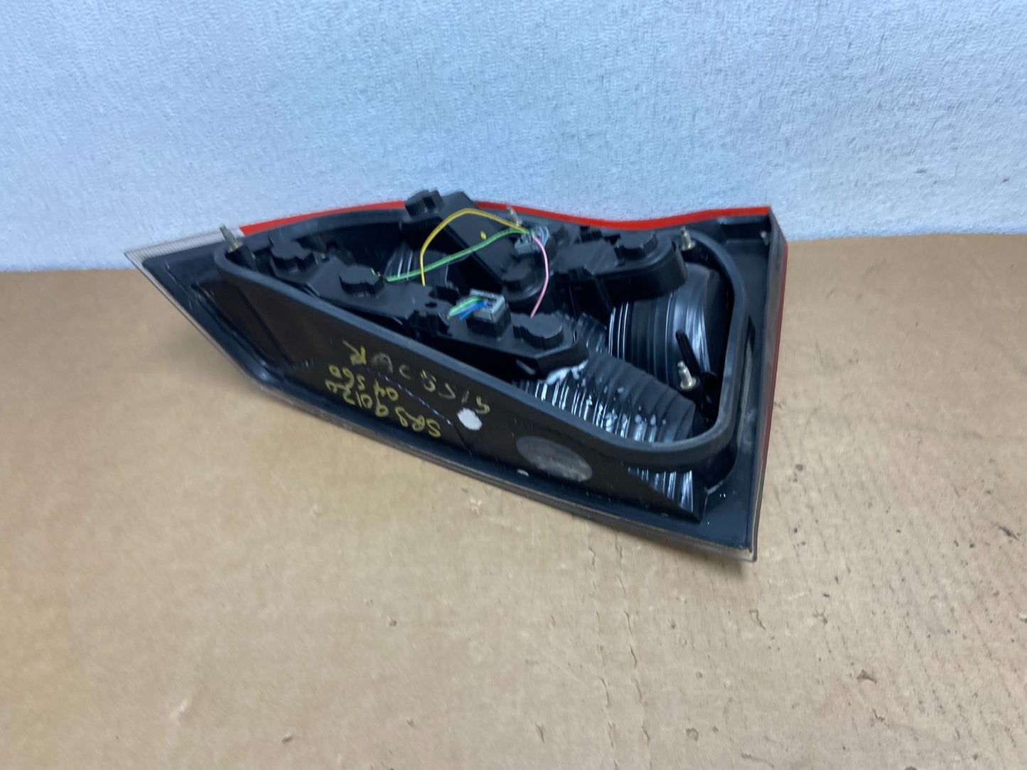 2001 to 2004 Volvo S60 Right Passenger Side Tail Light AC8515 DW6