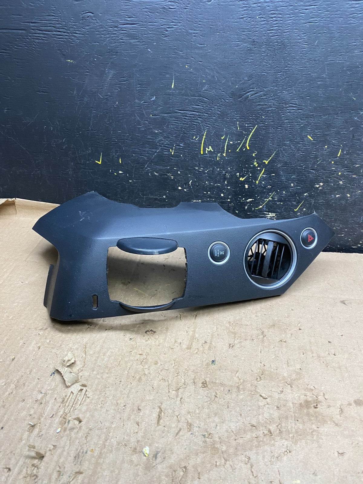 2009-2015 Honda Pilot Left Dash Vent Center Panel Bezel Hazard Button Z1963 DG0