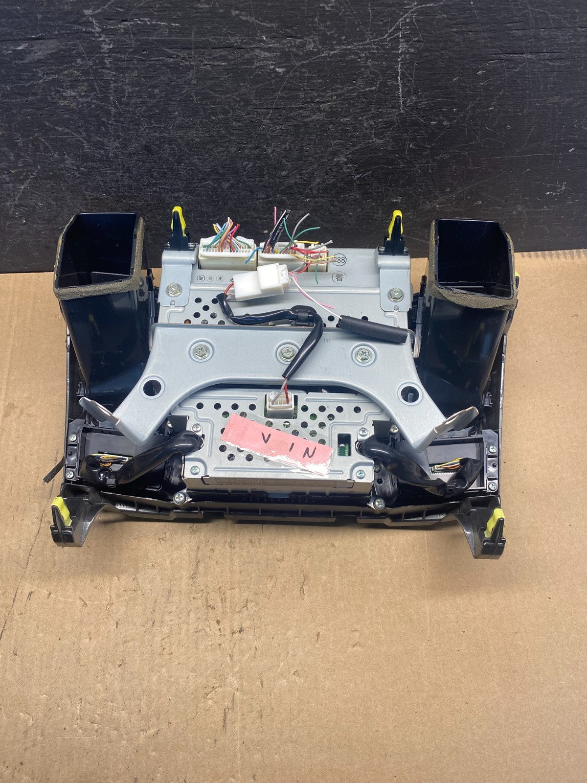 2006 to 2007 Lexus RX400H Radio Navigation Screen Climate Control AE7809 DW5