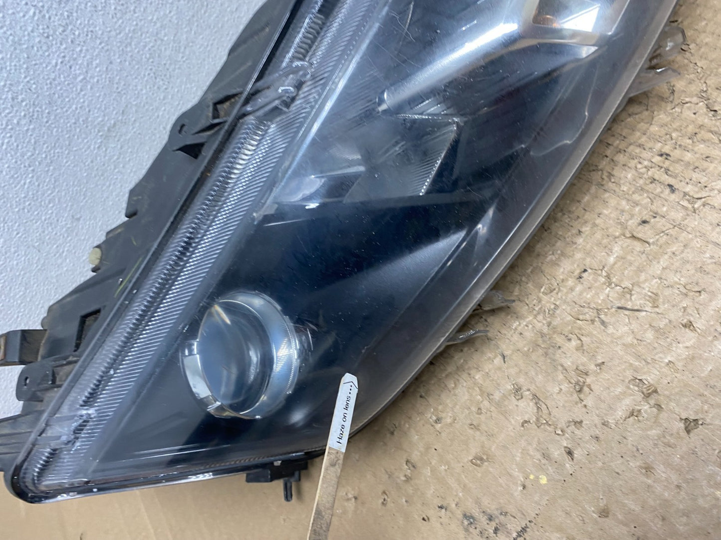 2010 2011 2012 Ford Fusion Right Passenger RH Headlight Halogen OEM AC4187 DW4