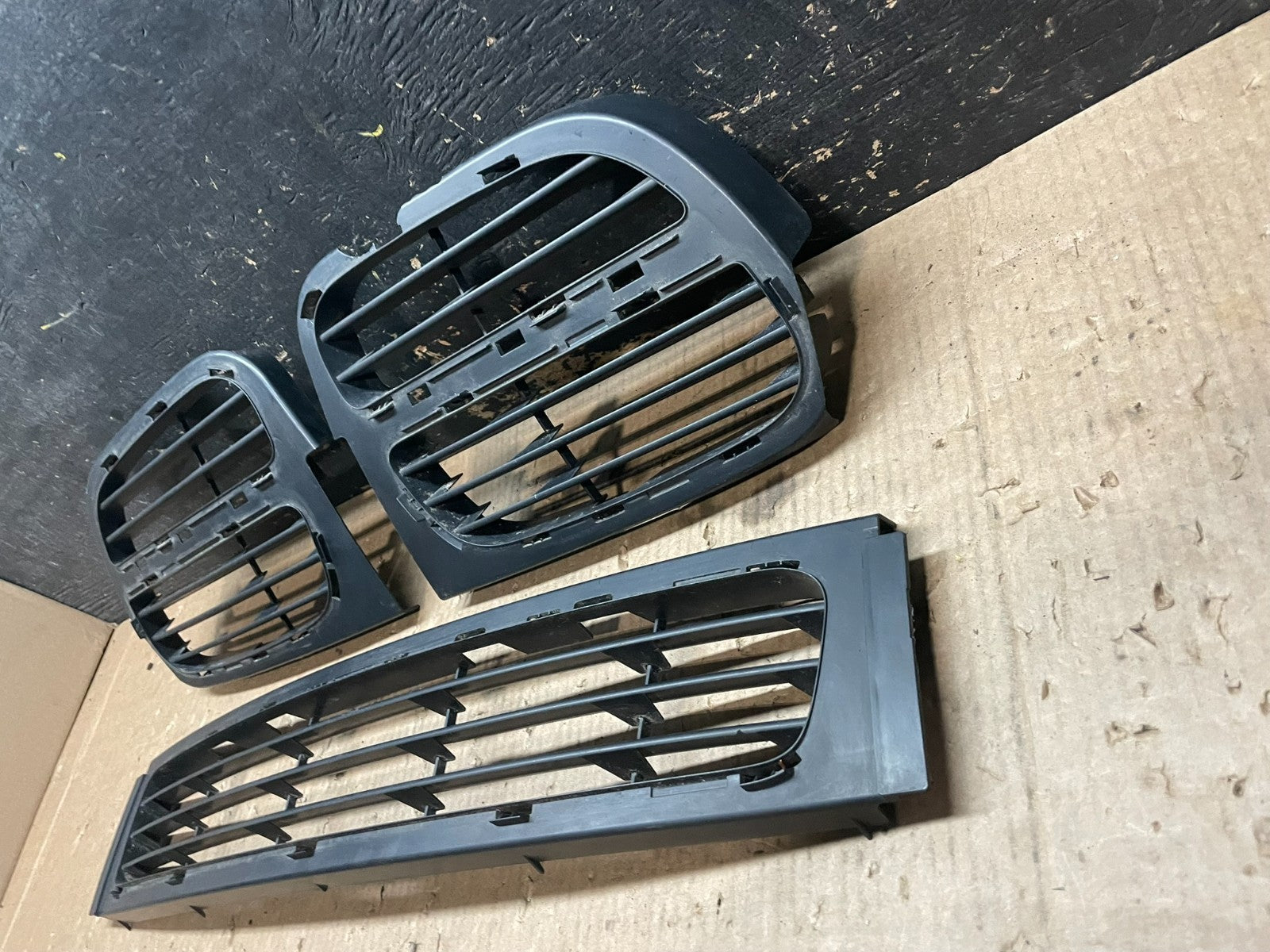 2008-2010 Porsche Cayenne Cover Lower Left Center Right Grille Trim Z3279 DG2
