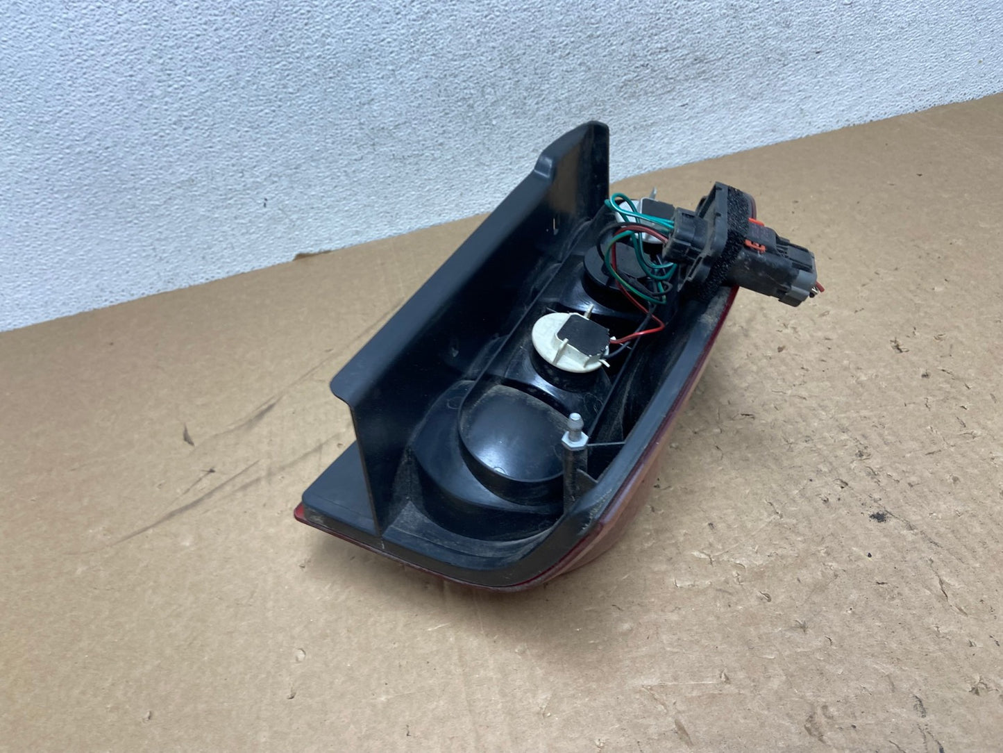 2005 2006 2007 Jeep Liberty Left Driver Lh Side Tail Light DEPO AG1093 LK5