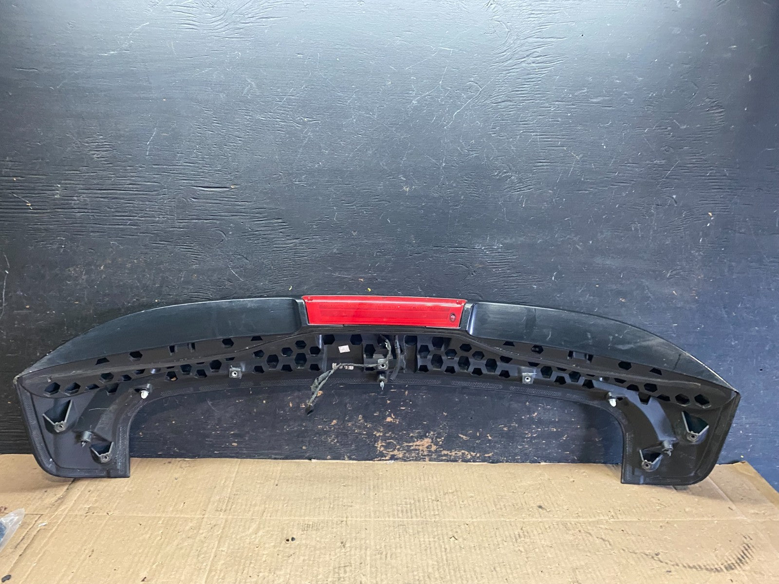 2012 to 2017 Ford Focus SE 4DR Hatchback Trunk Lid Spoiler Wing OEM u6452 DG7