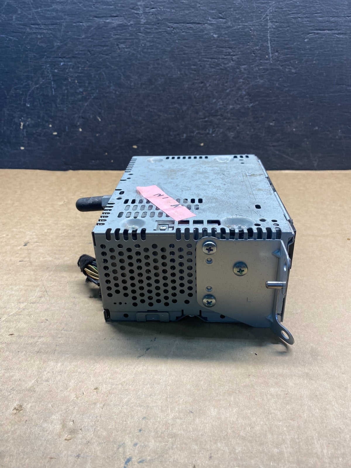 2014 2015 Ford Explorer Audio Equipment Radio Receiver AM FM CD AF6577 DW2