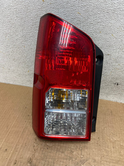 2005 to 2012 Nissan Pathfinder Tail light Left Driver Lh Side AI5411 LK0