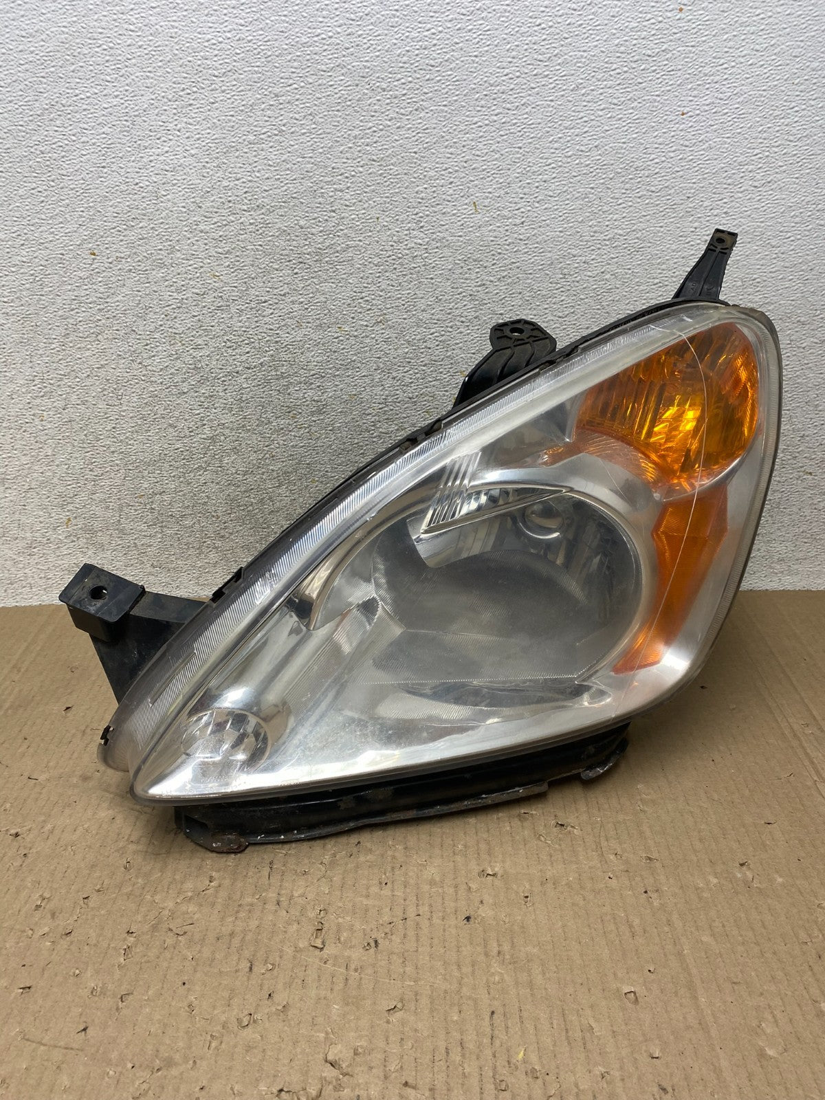 2002 to 2004 Honda Crv Cr-v Left Driver Halogen Headlight AI9655 LK0
