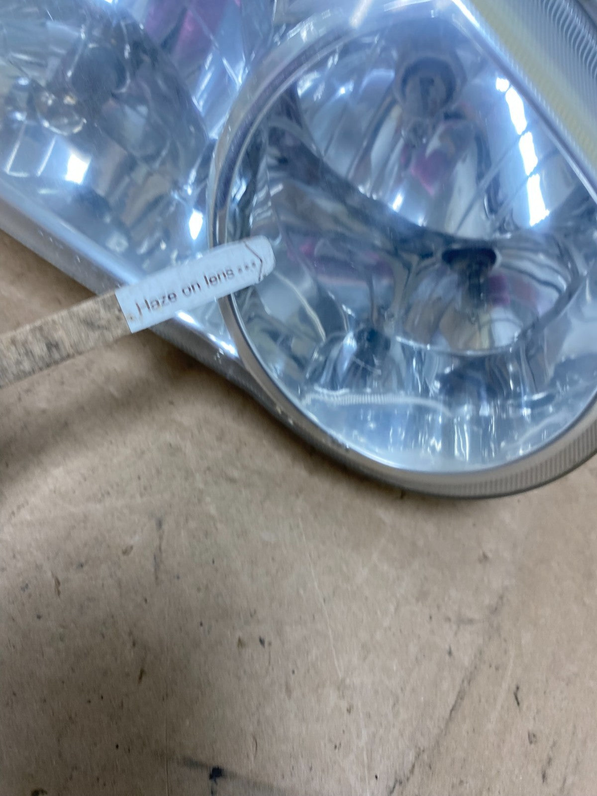 2001-2002 Toyota Corolla Left+Right Side Halogen Headlights AG4656 DW5