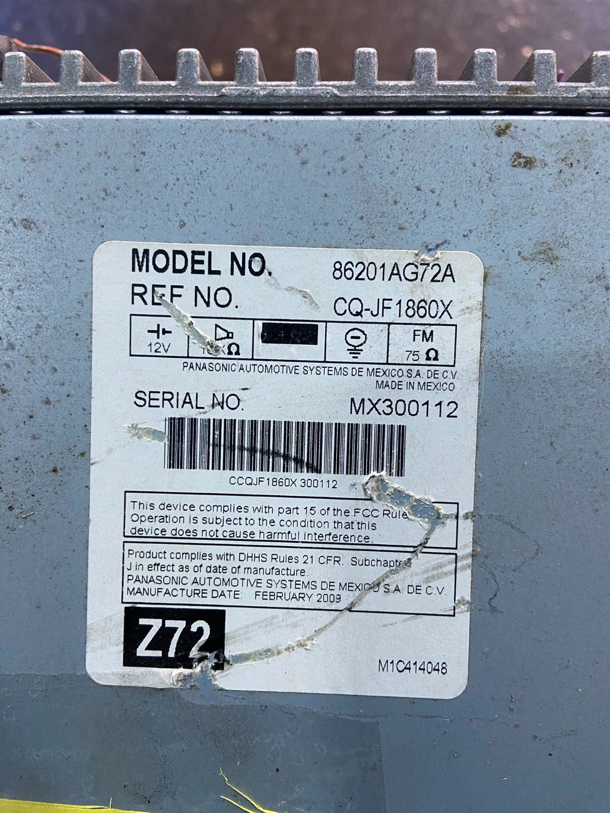 2005 to 2009 Subaru Legacy AM FM CD Radio Climate Control Player OEM Y7469  DG9