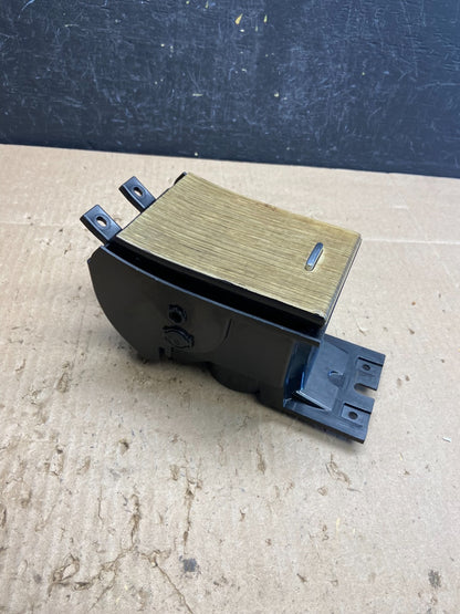 2009 - 2011 Jaguar XF Center Console Front Cup Holder Storage Box AC9225 DG2