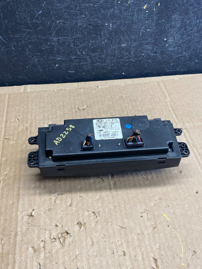 2007 - 2009 Kia Sorento Temperature AC Climate Control 97250-3E360 AD2258 DG5