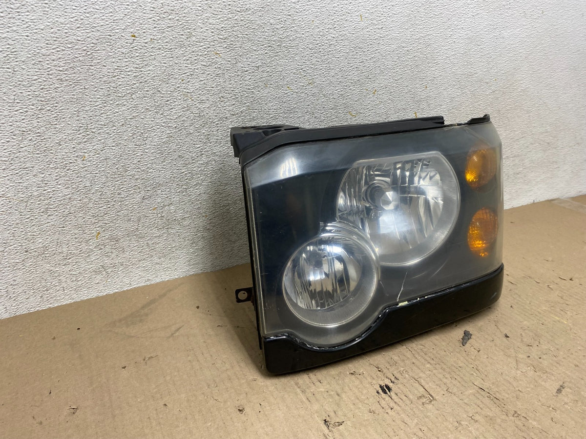 2003-2004 Land Rover Discovery Left Driver LH Halogen Headlight AH7707 DW1