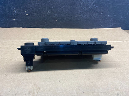 2004-2006 Nissan Quest, Audio Equipment Radio Control Panel 28098-5Z016 AE24853