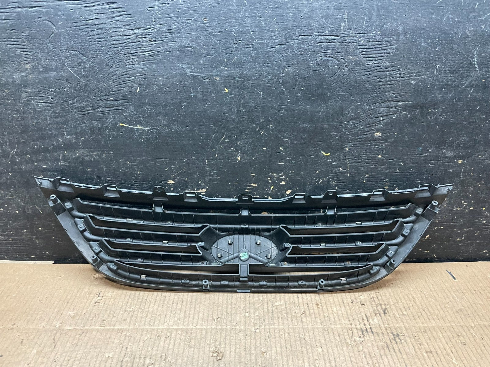 2007 to 2008 Kia Spectra Front Upper Grill Grille OEM Y2034 DG5
