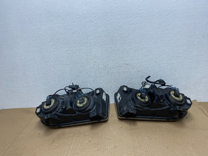 2005 2006 2007 Chrysler 300 Left+Right Halogen Headlights AE9138 DW7