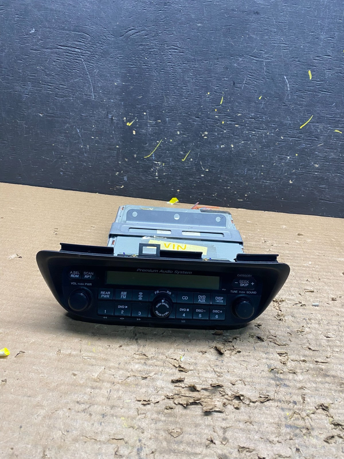 2005 to 2010 Honda Odyssey Am Fm Cd Player Radio Receiver S9054 DG0