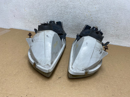 2001 2002 2003 Toyota Sienna Left+Right Side Set Headlights Halogen AH4414 DW10