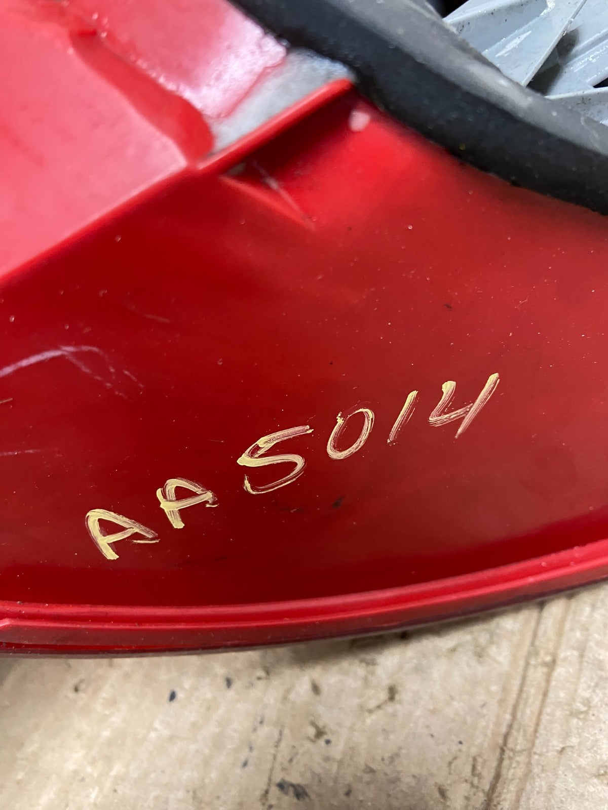 2010-2014 Volkswagen Golf MK6 Wagon Left Driver LH Tail Light OEM AA5014 DW7