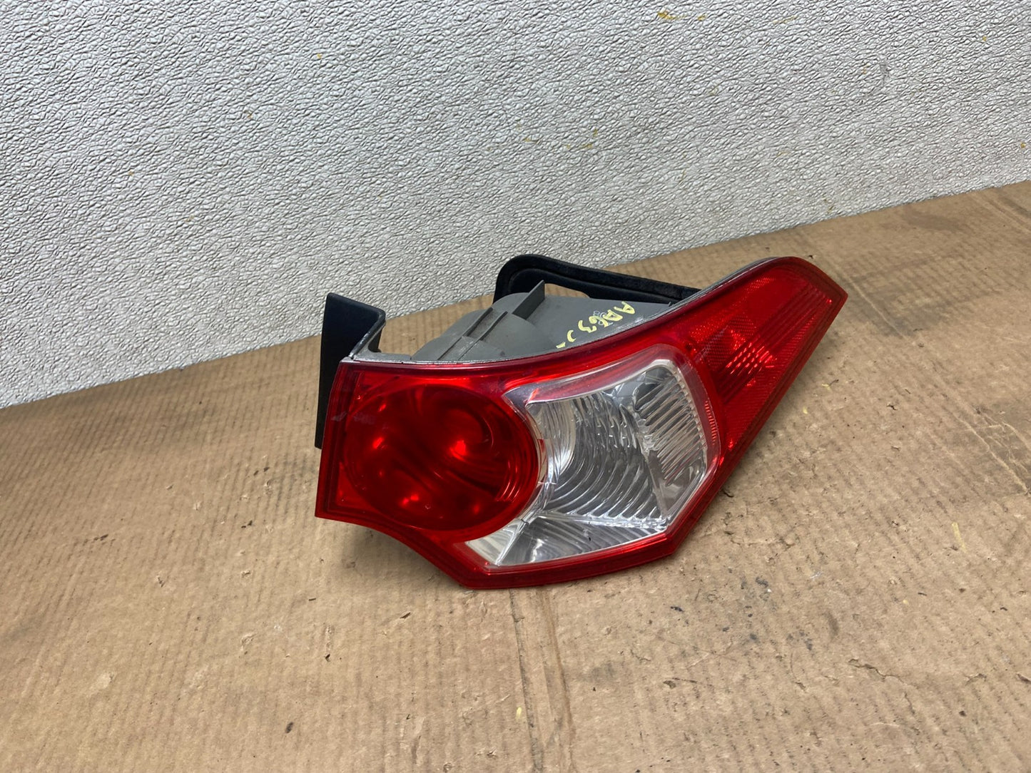 2009 2010 Acura Tsx Sedan Right Passenger Rh Side Tail Light Oem AA6352 DW0