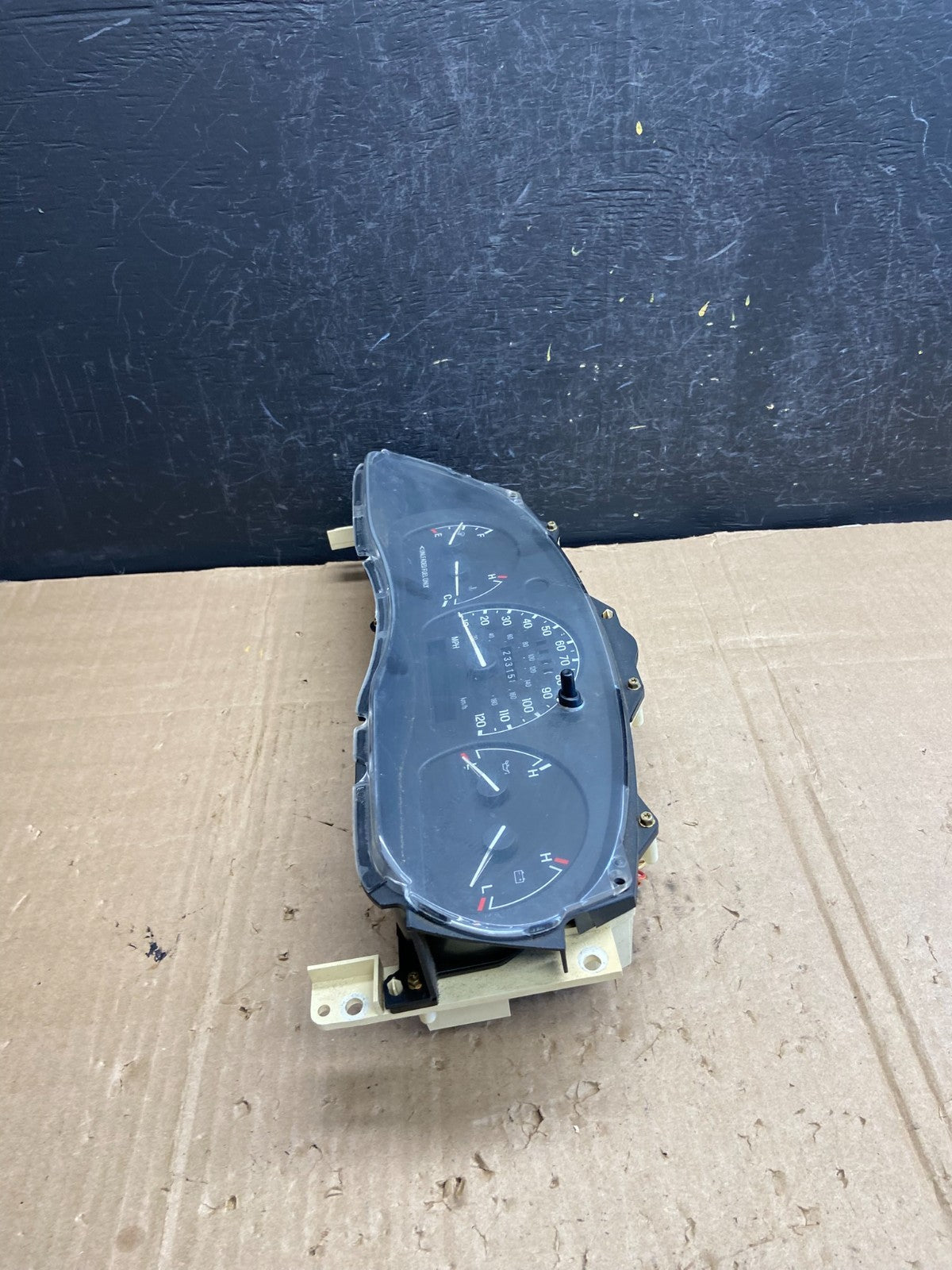 2001 2002 2003 Ford Explorer Speedometer Cluster Gauge ae1782 DG2