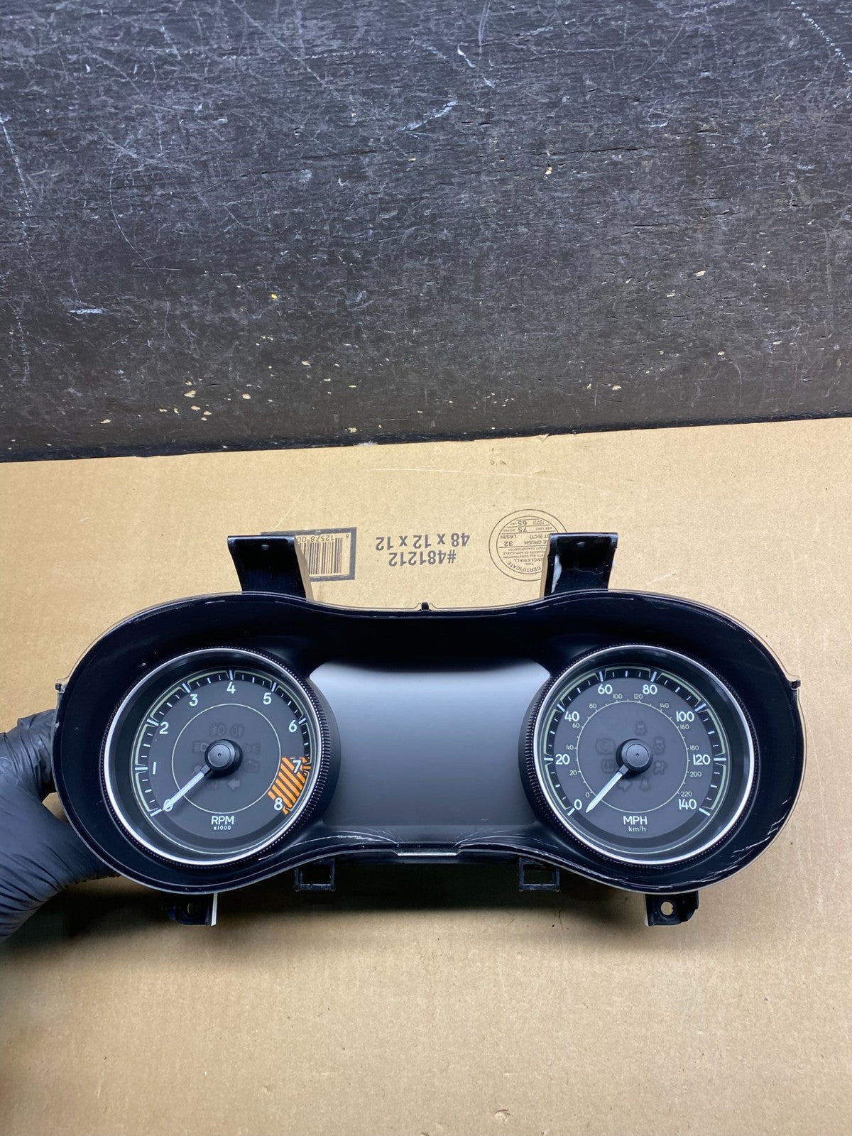2015 Jeep Cherokee Speedometer Gauge Cluster OEM W4106 PS0