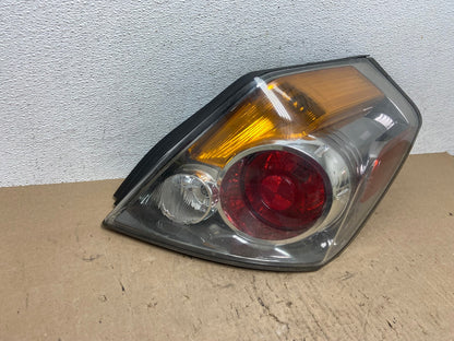 2007 to 2012 Nissan Altima Right Passenger Rh Side Tail Light AE6525 LK2