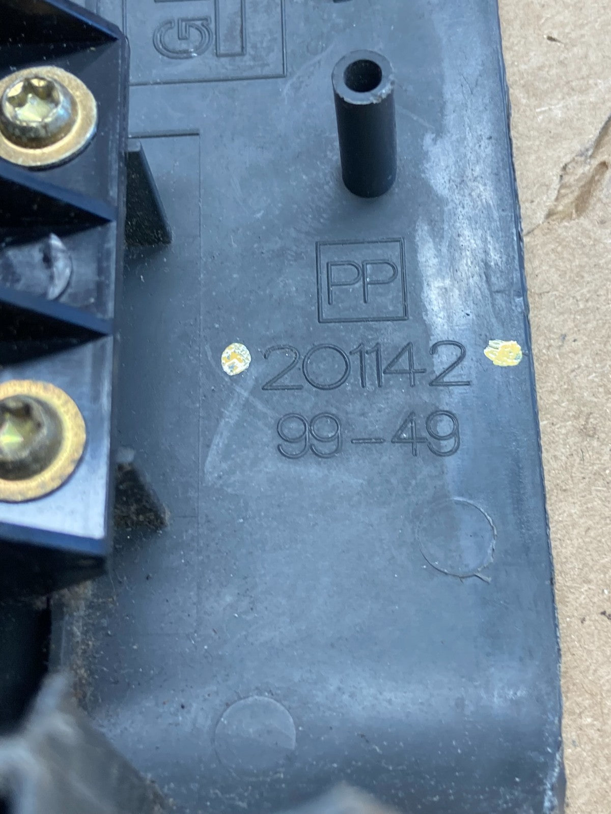 2000 to 2002 Tahoe Yukon Suburban Silverado Master Power Window Switch af2783 DG4